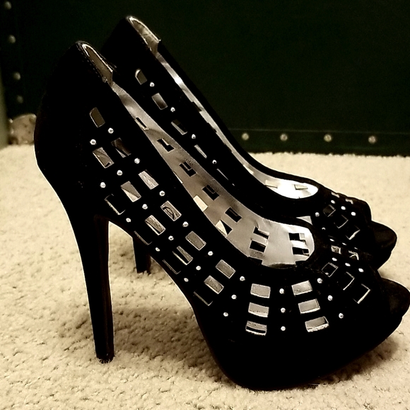 Liliana 5" heels 2" platform sz 7 - Picture 2 of 4